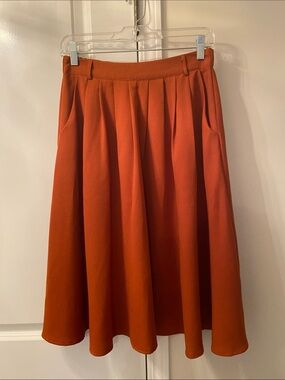 Mod Cloth Hot&Delicious size S skirt/brown rust/pleated/professional/autumn